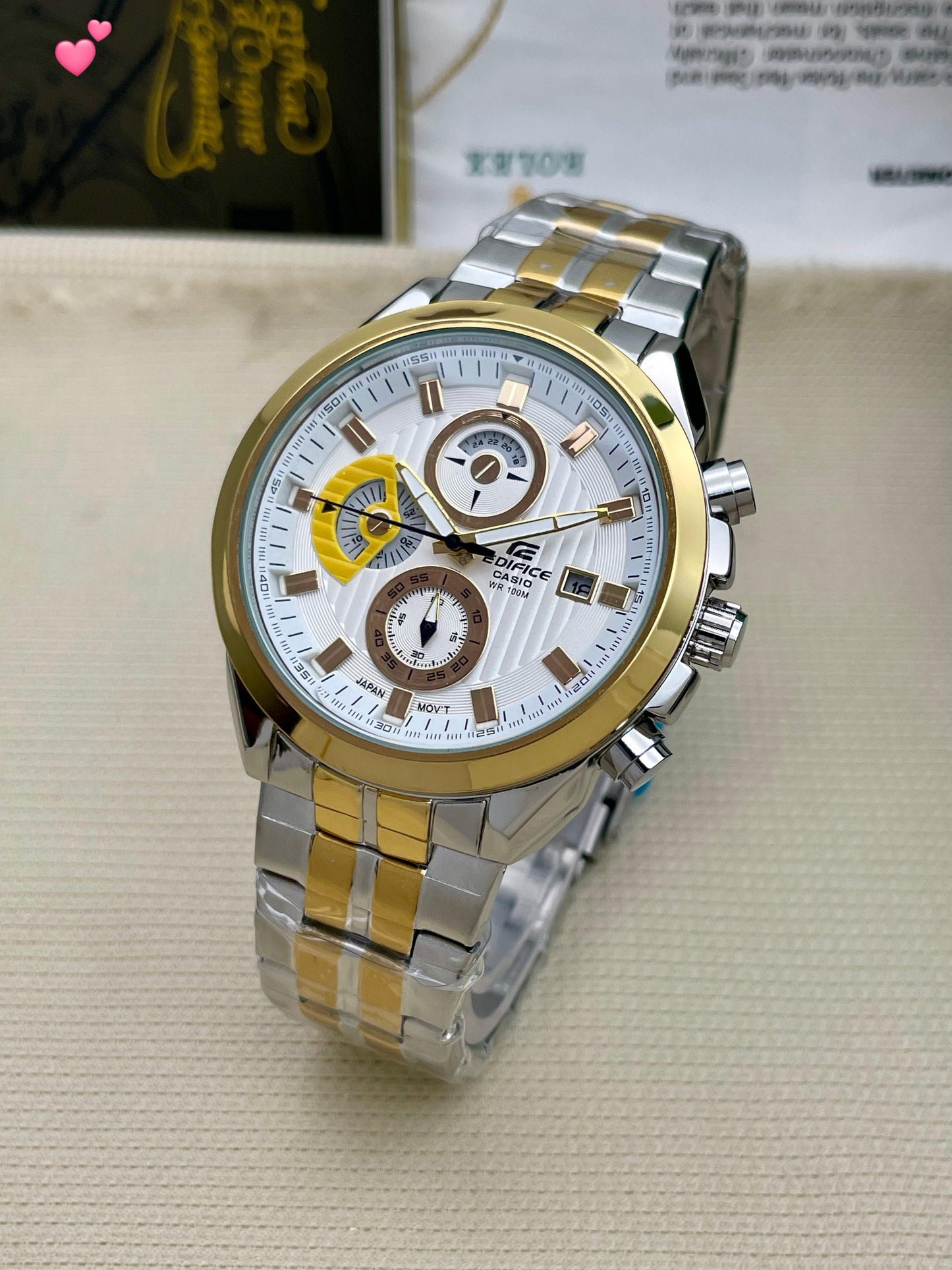 Casio Edifice EFR - 539 White Rich Look Analog For Men