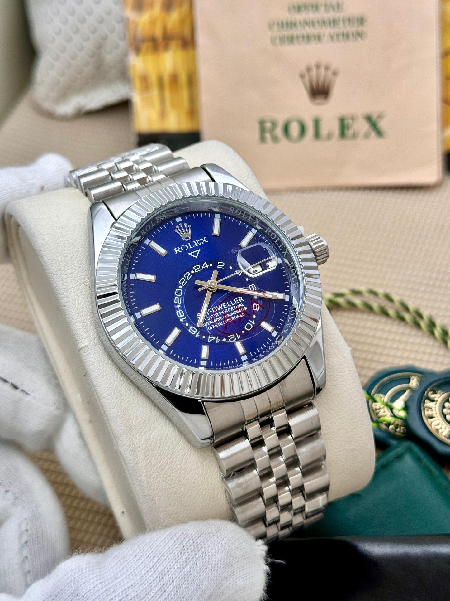 Rolex Oyster Perpetual Skydweller 24 hr Analog For Men