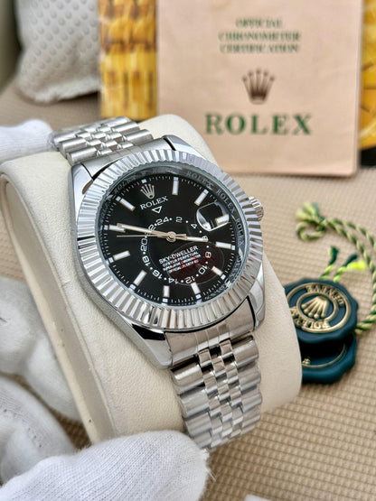 Rolex Oyster Perpetual Skydweller 24 hr Analog For Men