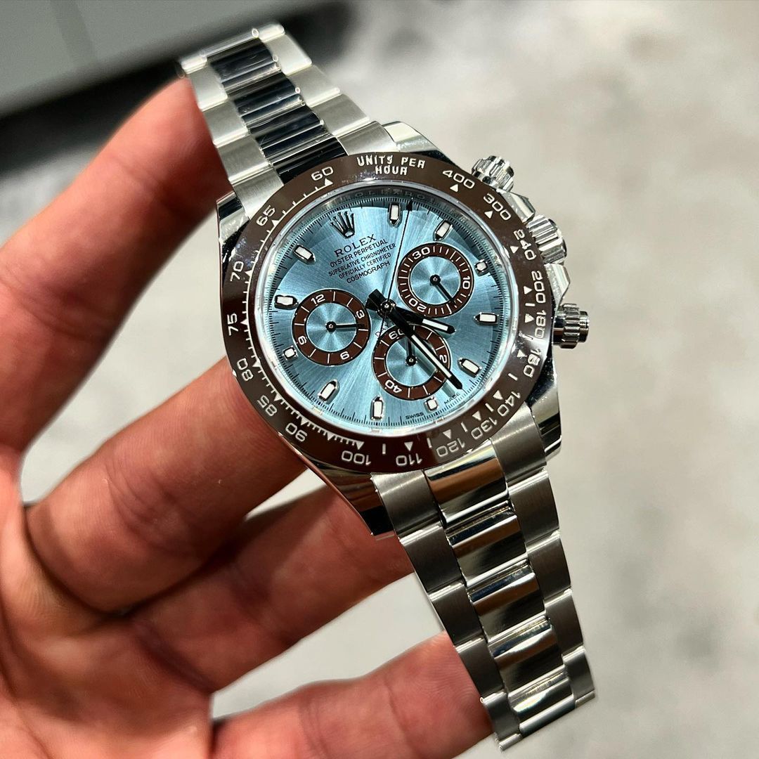 Rolex cosomograph Daytona blue dial watch with ceramic ring