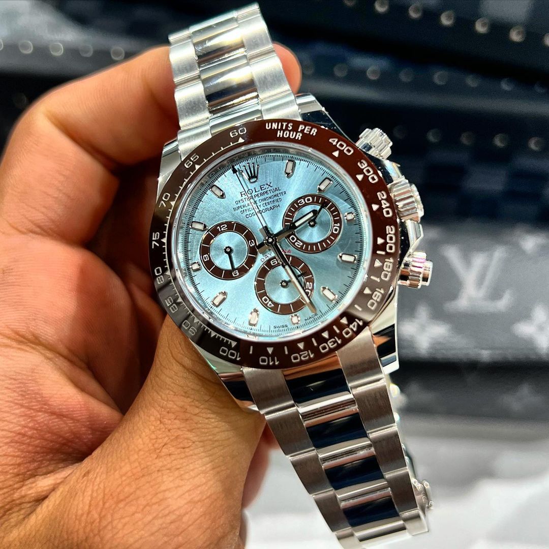 Rolex cosomograph Daytona blue dial watch with ceramic ring